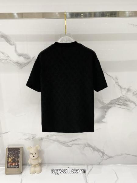 TシャツLOUIS VUITTONブランド スーパー コピー 優良店今度こそ完売! 贅沢な逸品 新登場 1