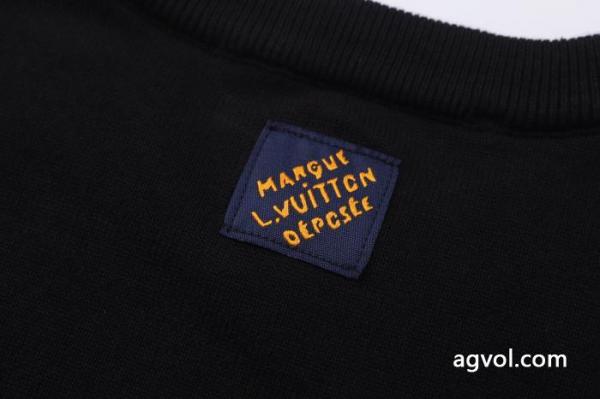LOUIS VUITTON最前線2026 好感度アップ 難ありコピー ブランド 通販半袖Tシャツ 5 