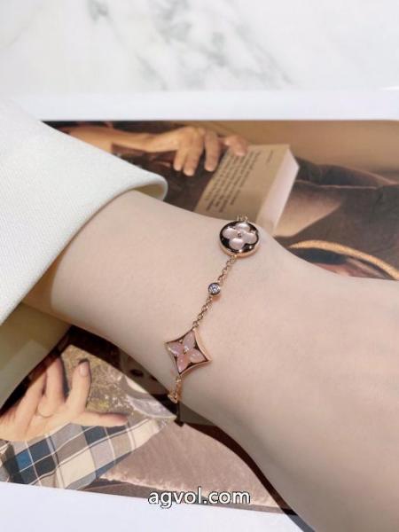 アクセサリーブランド フェイク無性に欲しい 秋冬トレンド 新作日本未入荷LOUIS VUITTON.. 5