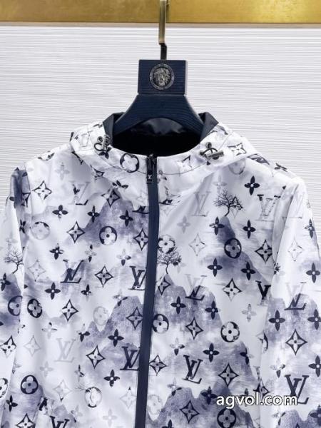 ブランド 品 コピー今年度最新限定 安心の国内発送 お買い得品 LOUIS VUITTONコート. 5
