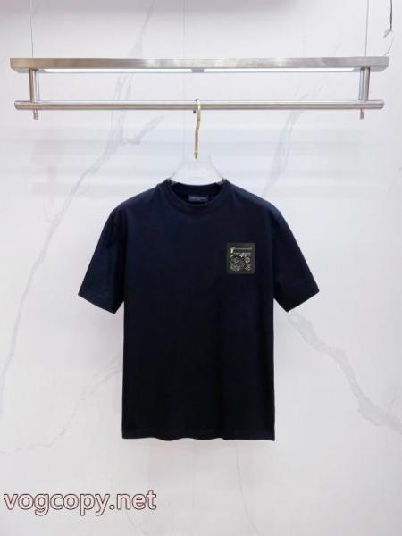 最安値正規品 カジュアルな雰囲気があり 海外超人気ブランド コピー 通販TシャツLOUIS VUITTON 4