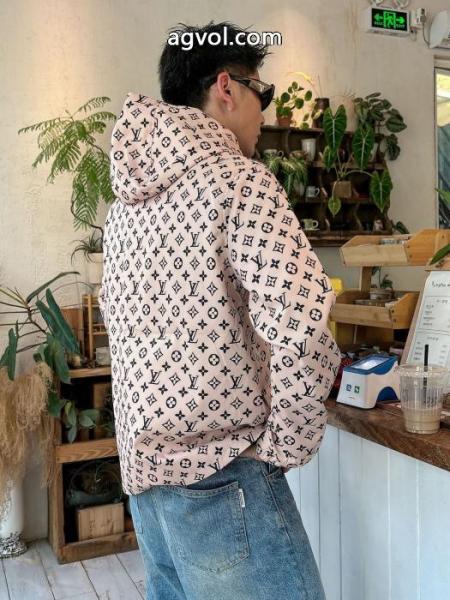 ジャケット安心国内発送 最新 話題沸騰中 すぐにお届けLOUIS VUITTON偽物 ブランド 販売 2
