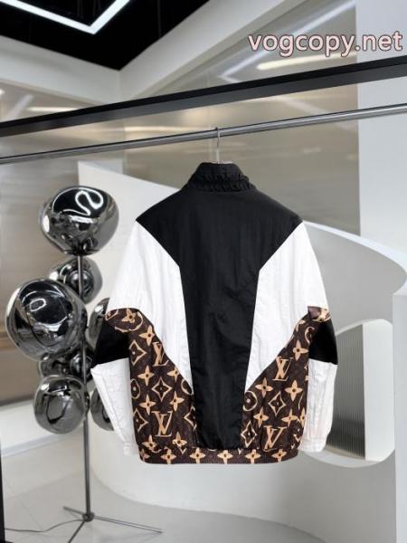 コピー 通販個性的なデザイン 今季のトレンド人気新作 爆発的な人気ジャケットLOUIS VUITTON 4