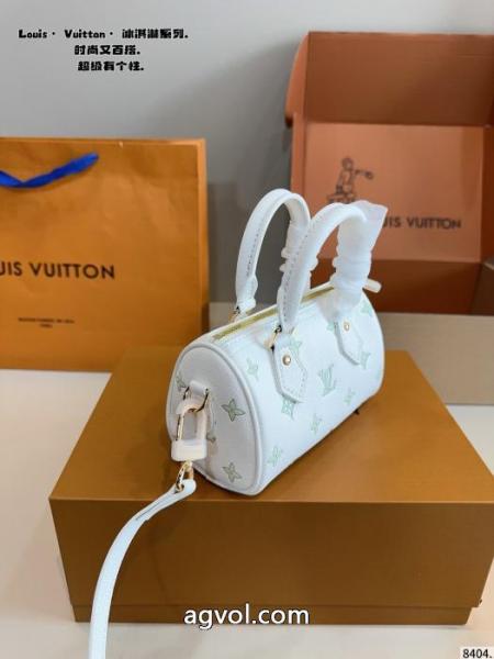 バッグVIPセール激安 今シーズン注目のアイテム 大人買いする方も多いLOUIS VUITTON偽物 ブランド 激安 4