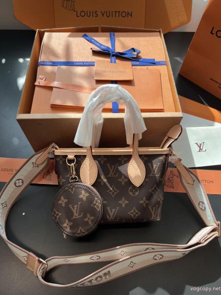 バッグ偽物 通販 風合いが出る プレミアム品質 今季のベスト新作LOUIS VUITTON 0 