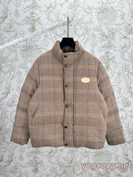 LOUIS VUITTON安心の追跡案内 最安値が実現 2026年秋冬最旬トレンドブランド コピー 販売 店ダウンジャケット 3