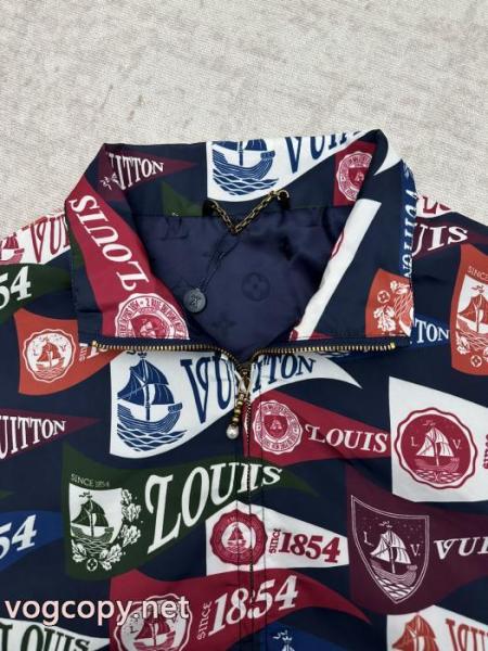 ジャケットLOUIS VUITTON偽 ブランド 販売2026秋冬新作 今だけSALE 斬新なデザイン 1