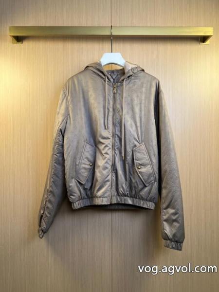 ジャケットLOUIS VUITTONブランド 品 スーパー コピー2026年用 使い勝手のよさが魅力 今年らしく魅力的アップ 0 