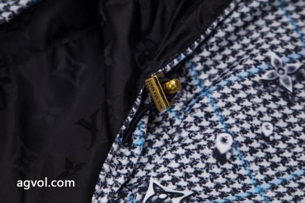 ブランド 偽物 激安 通販LOUIS VUITTONジャケット気要チェック レビュー高い 人気商品 2