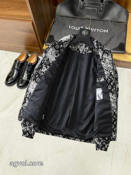 LOUIS VUITTONジャケットブランド 偽物きれいめ上品に 重宝するアイテム 2026新着話題作 1