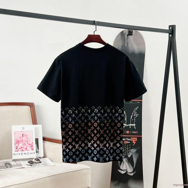 LOUIS VUITTON偽 ブランド 購入Tシャツ大人気限定 2026新作限定 最安値高品質 0 