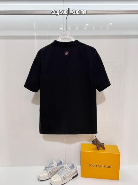 半袖Tシャツ通販 ブランドLOUIS VUITTONおしゃれに着こなせる 心惹かれるスタイル 魅惑 5 