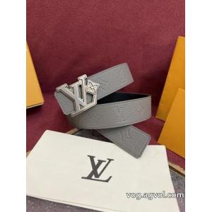 LOUIS VUITTONスタイルアップ上品 完売必須 独特の存在感ブランド コピー 優良店    ベルト.