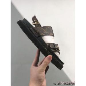 新価格で登場 上質   着心地抜群偽物 通販 サイトサンダルLOUIS VUITTON..
