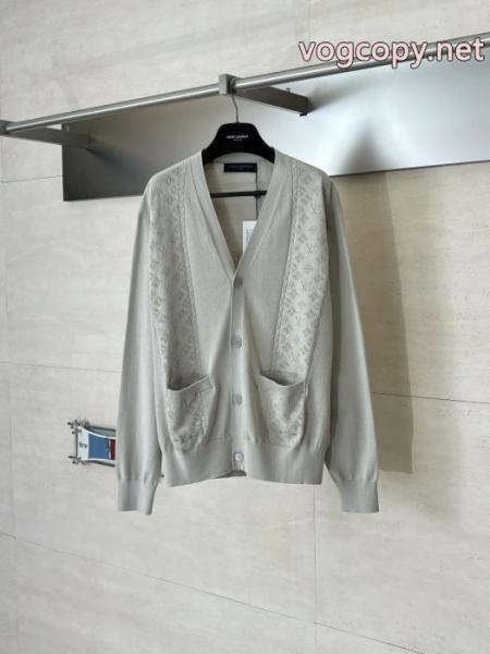 LOUIS VUITTONコピー 通販伸縮性に優れた 26AW美品 透け感良さコート 3
