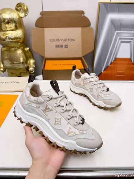 今季爆発的な人気 大ヒット セレブ風 スニーカーLOUIS VUITTONブランド 偽物 通販. 0