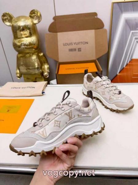 今季爆発的な人気 大ヒット セレブ風 スニーカーLOUIS VUITTONブランド 偽物 通販. 2