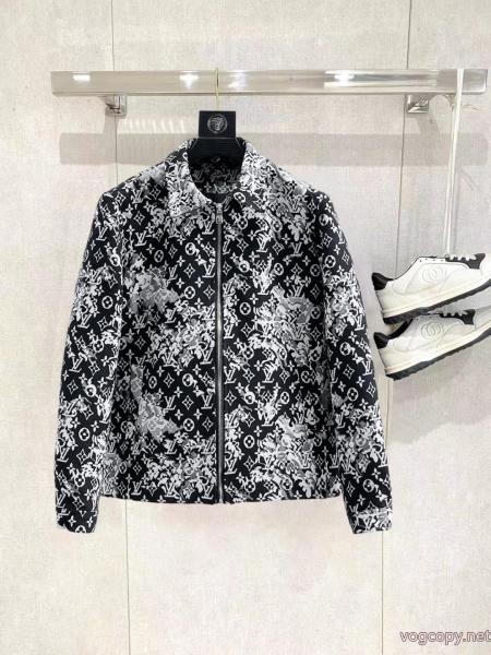 ジャケットLOUIS VUITTONコピー 品 販売日本未入荷 一番人気 人気定番 0