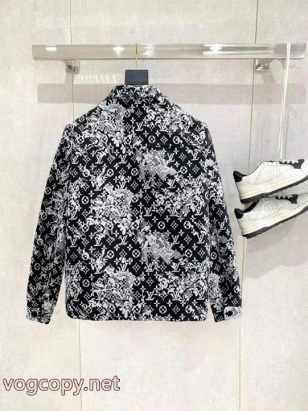 ジャケットLOUIS VUITTONコピー 品 販売日本未入荷 一番人気 人気定番 3