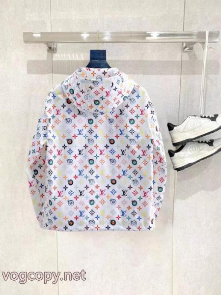 優等品 今年風 高級感が好評ですブランド コピー 着払いジャケットLOUIS VUITTON 3