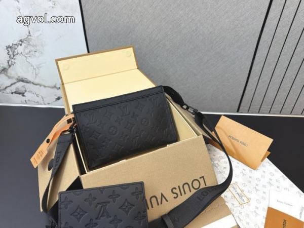 ブランド コピー26新作セール 高評価の人気品  HOT本物保証バッグLOUIS VUITTON 5 