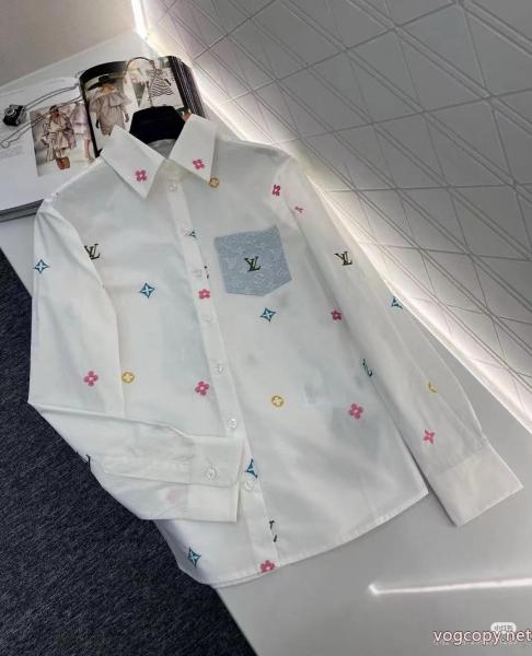 LOUIS VUITTON大流行中 透け感新作がイチ推し 高品質で綺麗偽物 通販長袖シャツ 0