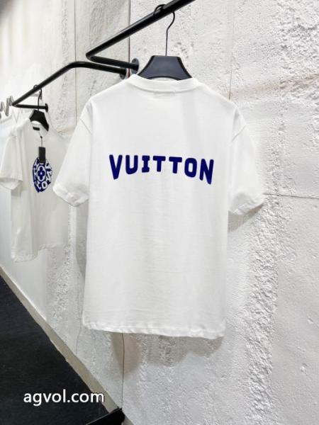 送料無料! 人気商品登場 映え度MAXLOUIS VUITTONコピー 品 ブランド半袖Tシャツ 1