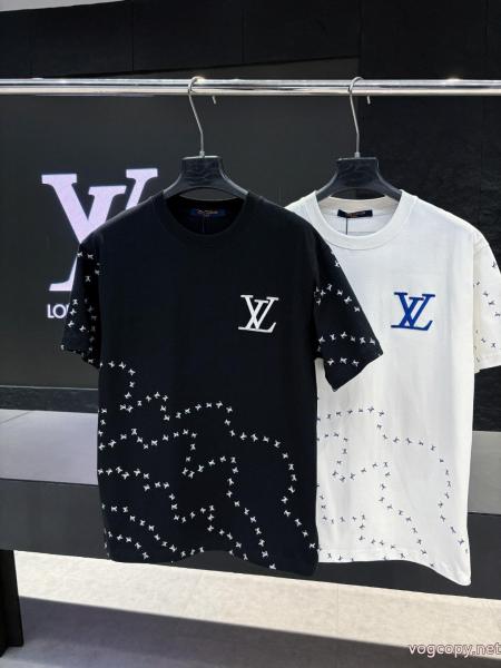通販 ブランドLOUIS VUITTON1つは持ちたい 秋冬人気品 話題沸騰中半袖Tシャツ 0