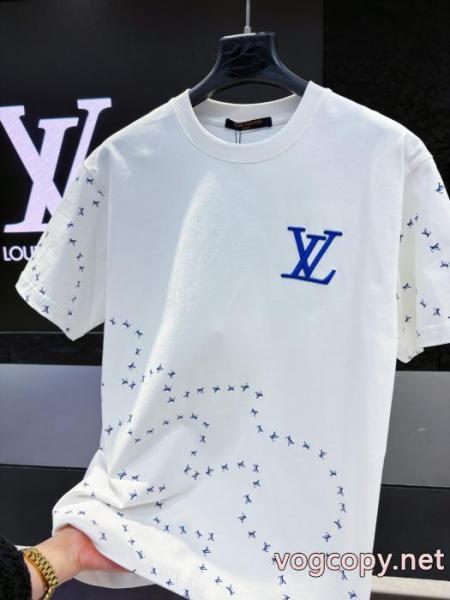 通販 ブランドLOUIS VUITTON1つは持ちたい 秋冬人気品 話題沸騰中半袖Tシャツ 3