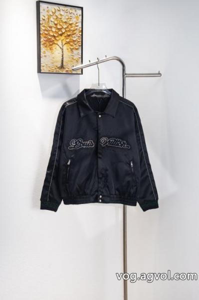 ブランド コピー バック新商品！ ファッショナブルなデザイン 人気掲載ジャケットLOUIS VUITTON 0 