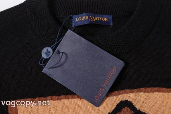半袖Tシャツ偽 ブランド 通販LOUIS VUITTON冬に必須の定番アイテム 超大特価 2026新着話題作 3