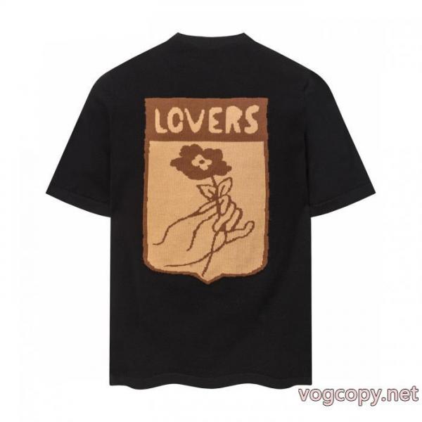 半袖Tシャツ偽 ブランド 通販LOUIS VUITTON冬に必須の定番アイテム 超大特価 2026新着話題作 4