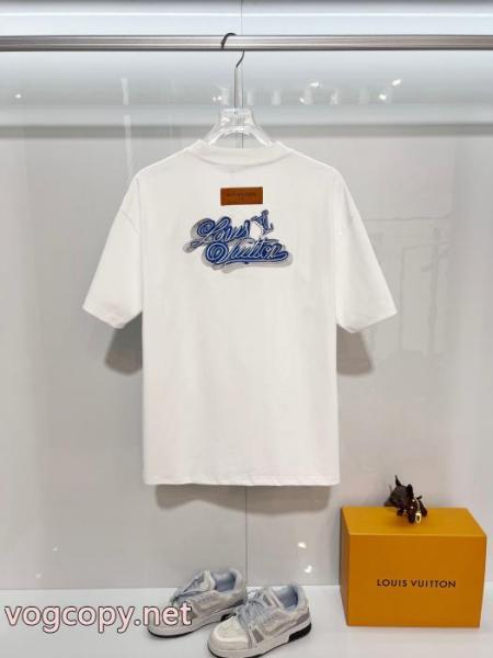 半袖Tシャツ今年の秋冬先行販売新作 高級感がアップ 数量限定販売ルイ ヴィトンコピー 通販 2