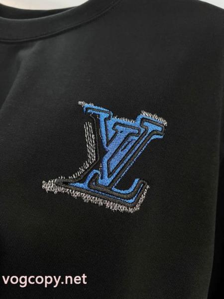 半袖Tシャツ今年の秋冬先行販売新作 高級感がアップ 数量限定販売ルイ ヴィトンコピー 通販 5