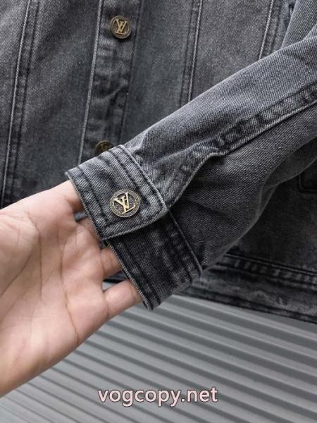 ブランド コピー 激安2026秋冬最重要アイテム 入手困難 NEW新作 コートLOUIS VUITTON 5 