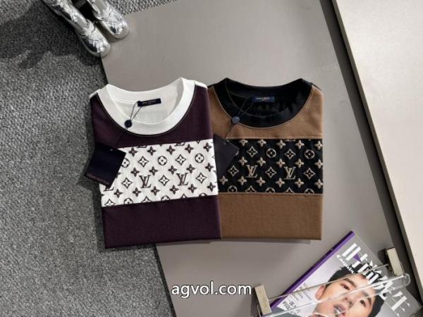 ブランド 品 スーパー コピー2026新作新品 涼しげな印象の HOT品質保証LOUIS VUITTON半袖Tシャツ 3