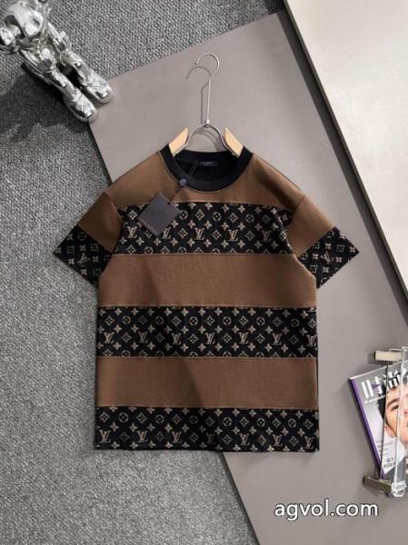 ブランド 品 スーパー コピー2026新作新品 涼しげな印象の HOT品質保証LOUIS VUITTON半袖Tシャツ 5
