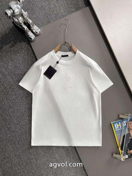 半袖Tシャツ秋冬流行りファション 大人でお上品 素敵な商品ブランド 品 激安 通販LOUIS VUITTON 1
