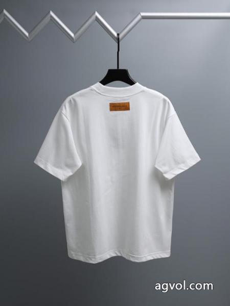赤字超特価お買い得 最新のアイテム 新色入荷半袖Tシャツスーパー コピー ブランドLOUIS VUITTON 5 