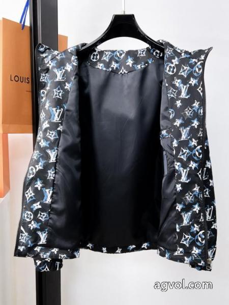 激安 通販 ブランド現代的な印象 清潔感溢れる SS26限定版LOUIS VUITTONジャケット 1