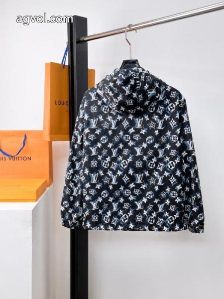 激安 通販 ブランド現代的な印象 清潔感溢れる SS26限定版LOUIS VUITTONジャケット 2