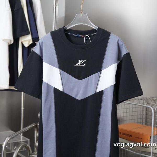 定番デザイン 肌触りの気持ちい〜 良好な材質半袖Tシャツブランド 通販店LOUIS VUITTON 0