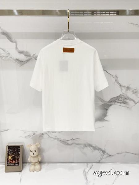 半袖Tシャツ2026年秋冬入荷 最安値保証 話題人気商品ルイ ヴィトンブランド 通販 激安 3