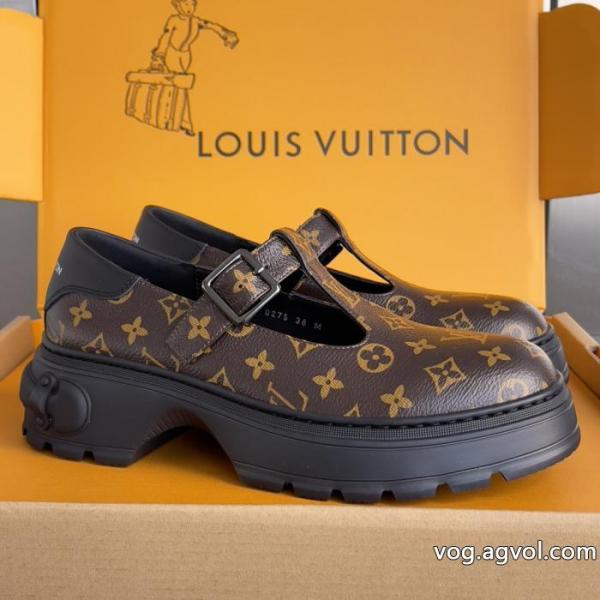 偽物 通販 サイトLOUIS VUITTON スニーカー有名な 期間限定セール デザイン性と機能性を備えている. 0