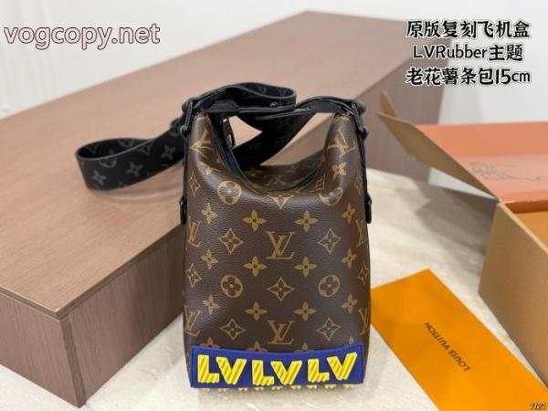 偽 ブランド 通販LOUIS VUITTON綺麗に決まるフォルム! VIPセール 今すぐ欲しいバッグ 5