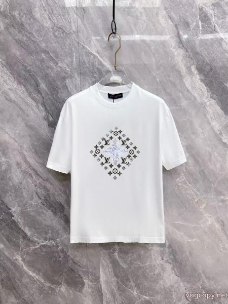 半袖Tシャツコピー ブランド 通販セレブや芸能人からも愛用 韓国人気 ロゴが素敵LOUIS VUITTON 0 