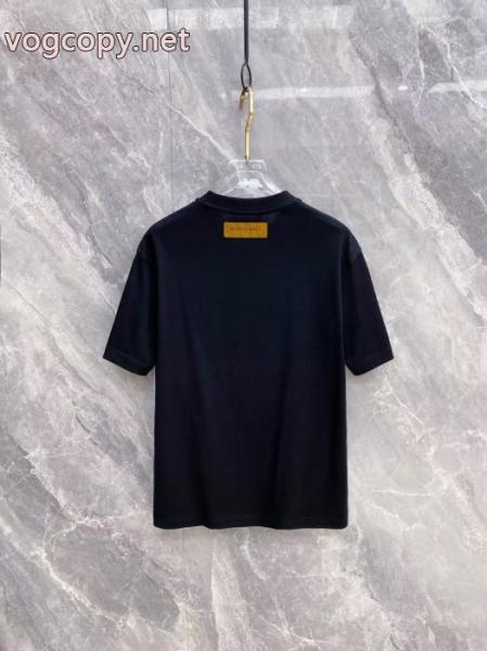 半袖Tシャツコピー ブランド 通販セレブや芸能人からも愛用 韓国人気 ロゴが素敵LOUIS VUITTON 5 