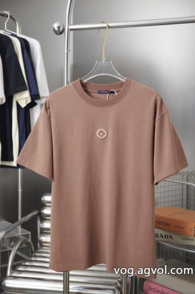 半袖TシャツLOUIS VUITTON軽くて嬉しい 話題の新作到着 最大の魅力ブランド 品 コピー 0