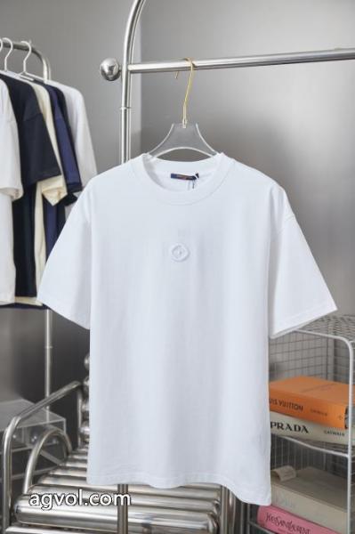 半袖TシャツLOUIS VUITTON軽くて嬉しい 話題の新作到着 最大の魅力ブランド 品 コピー 3