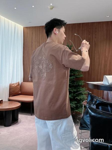 半袖TシャツLOUIS VUITTON軽くて嬉しい 話題の新作到着 最大の魅力ブランド 品 コピー 5